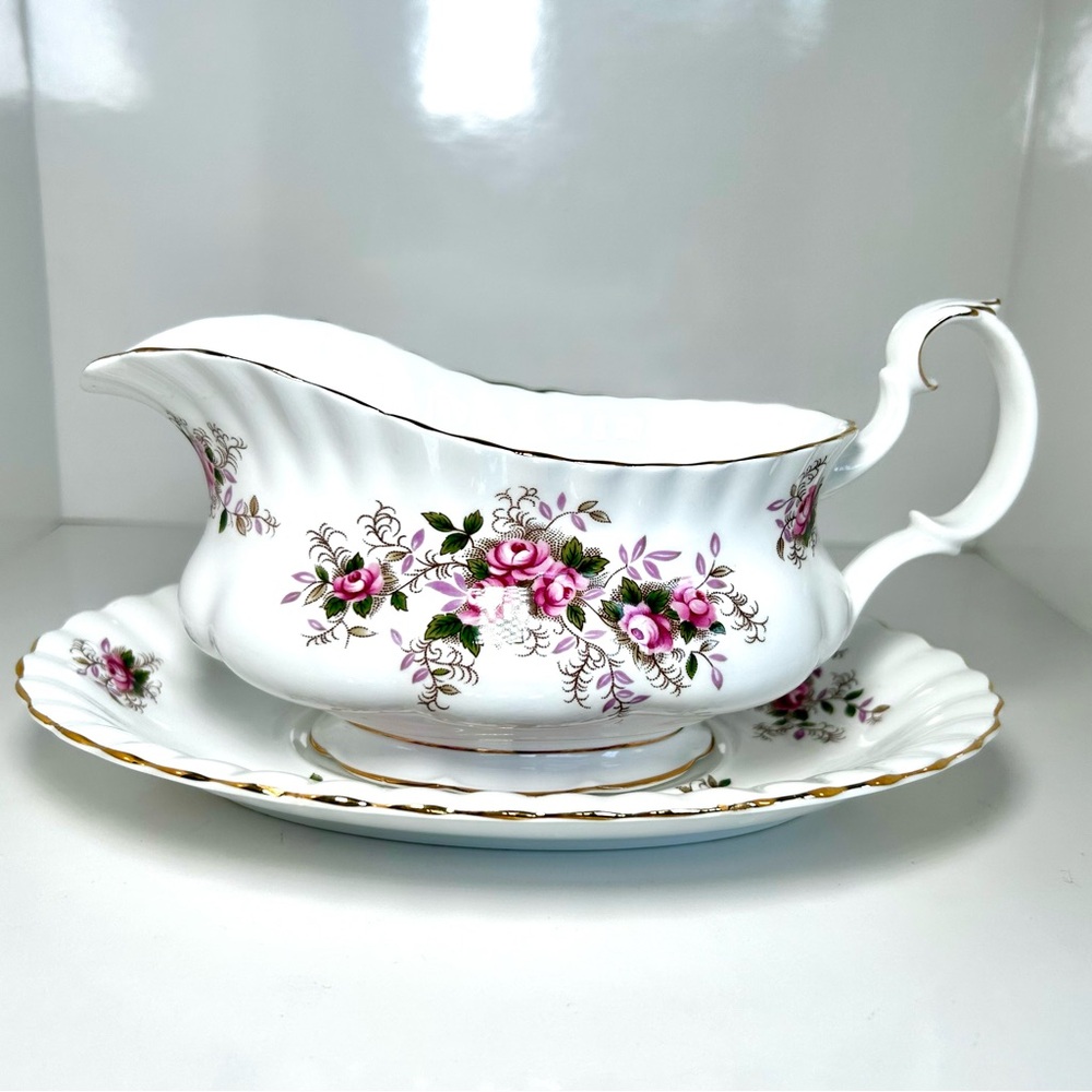 Vintage Royal Albert Lavender Rose English Bone China Gravy Boat & Under Plate